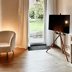 Apartament Gemuetliche In Mit Eigenem Garten *