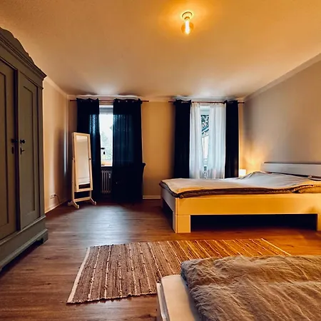 Gemuetliche In Mit Eigenem Garten Апартаменты Ильцен