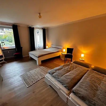 Gemuetliche In Mit Eigenem Garten * Ильцен